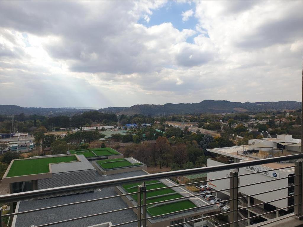 Menlyn Maine Apartments Pretoria-Noord Εξωτερικό φωτογραφία